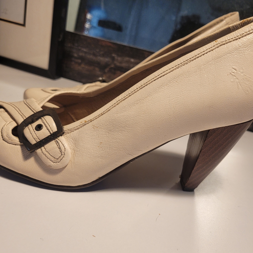Fly LONDON Girl Cream Leather Women's Heels